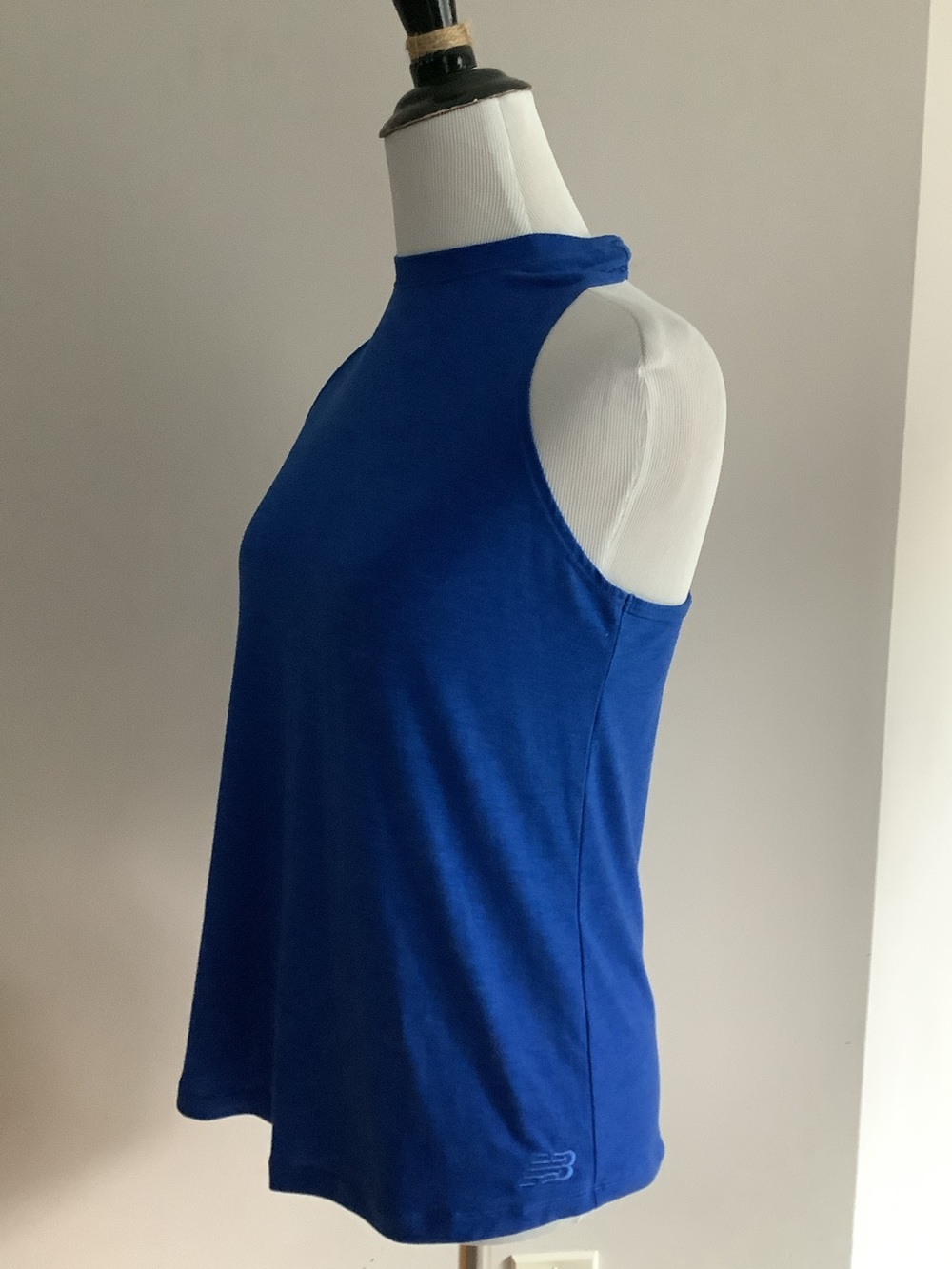 New Balance loose fit tank, high neck twist back, royal blue, W Small (est)